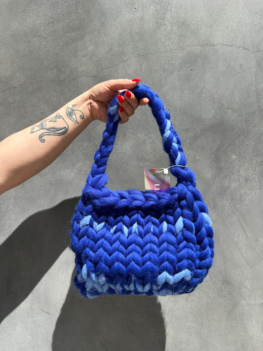 Chunky Wool Blue Bag